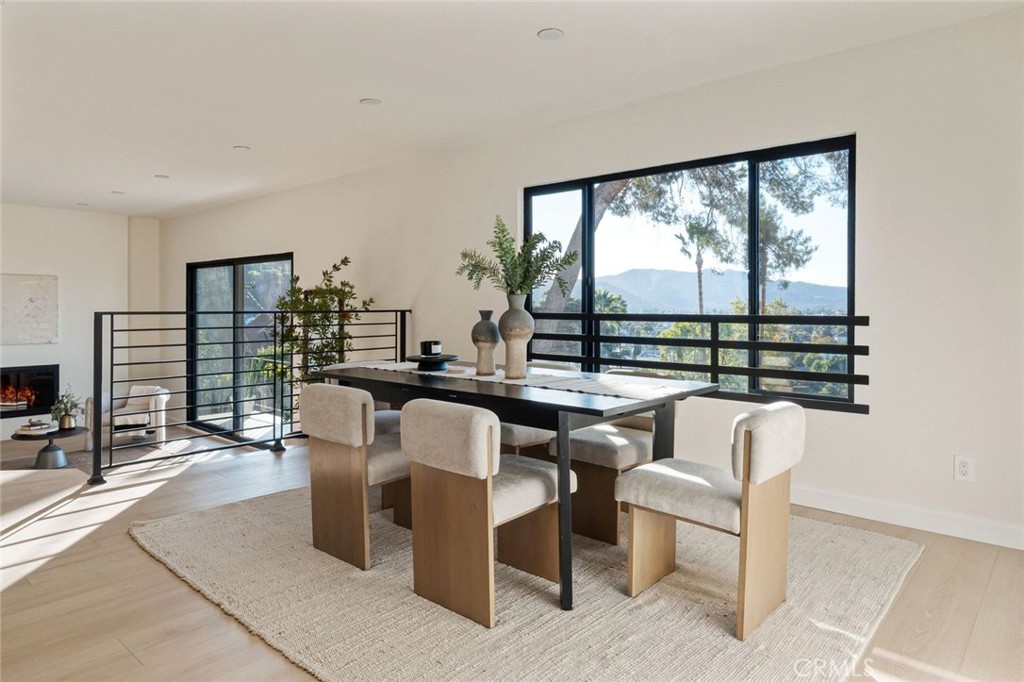 1117 Oberlin Drive Property Photo 12