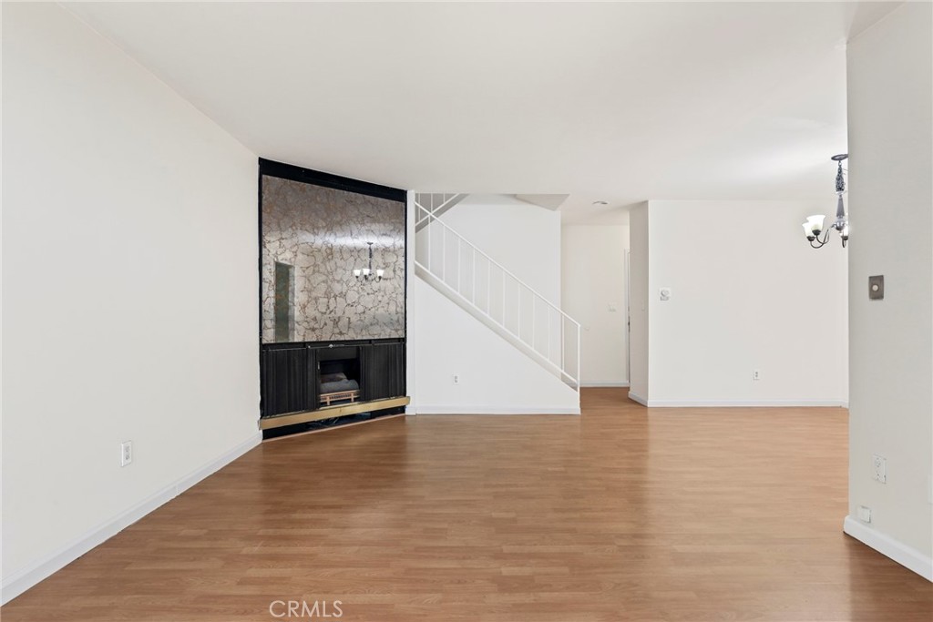 8031 Canby Ave 4 Property Photo 5