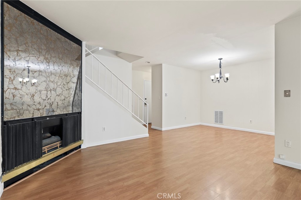 8031 Canby Ave 4 Property Photo 6