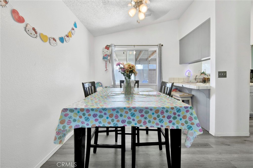 43730 San Francisco Property Photo 6