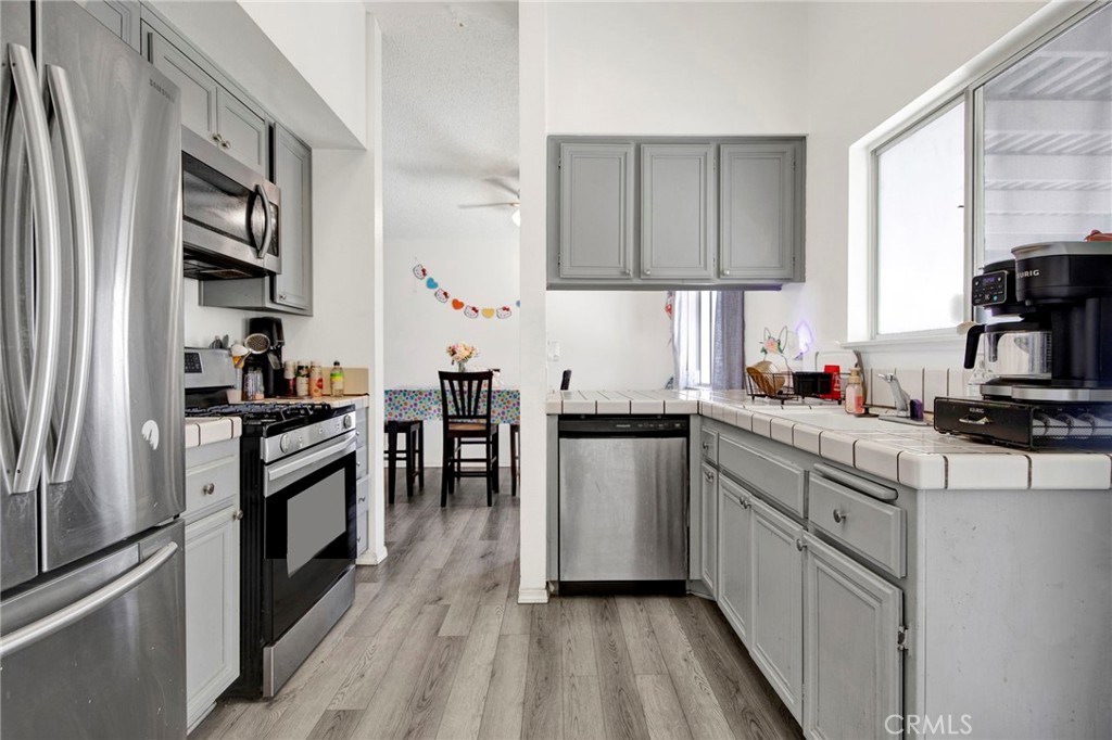 43730 San Francisco Property Photo 9