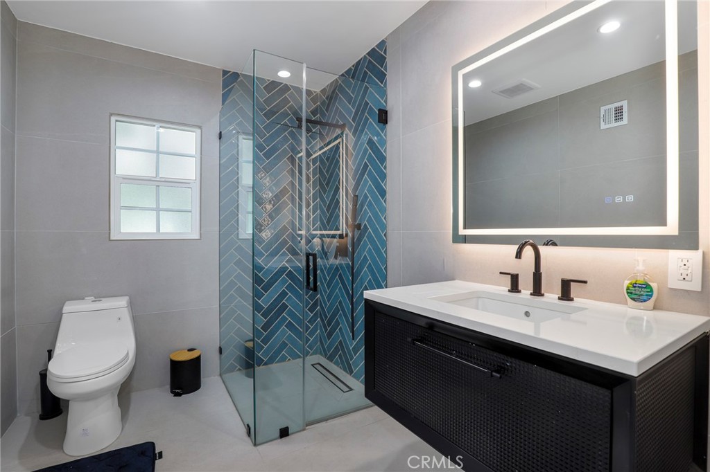 16842 Liggett Property Photo 17
