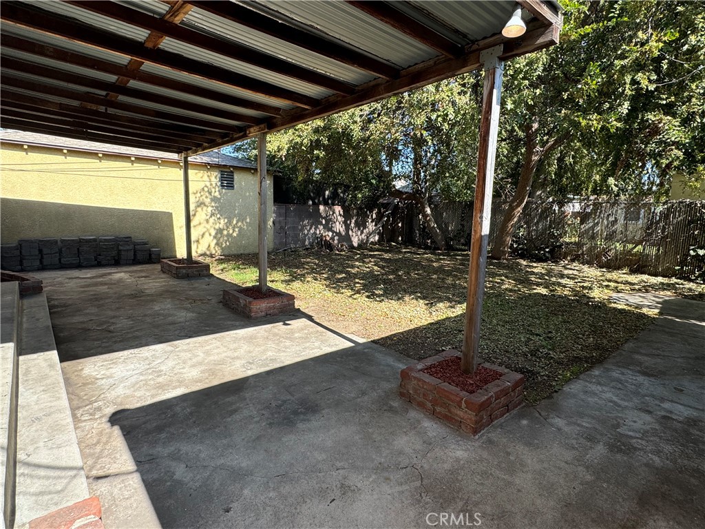 2236 N Manning Property Photo 22