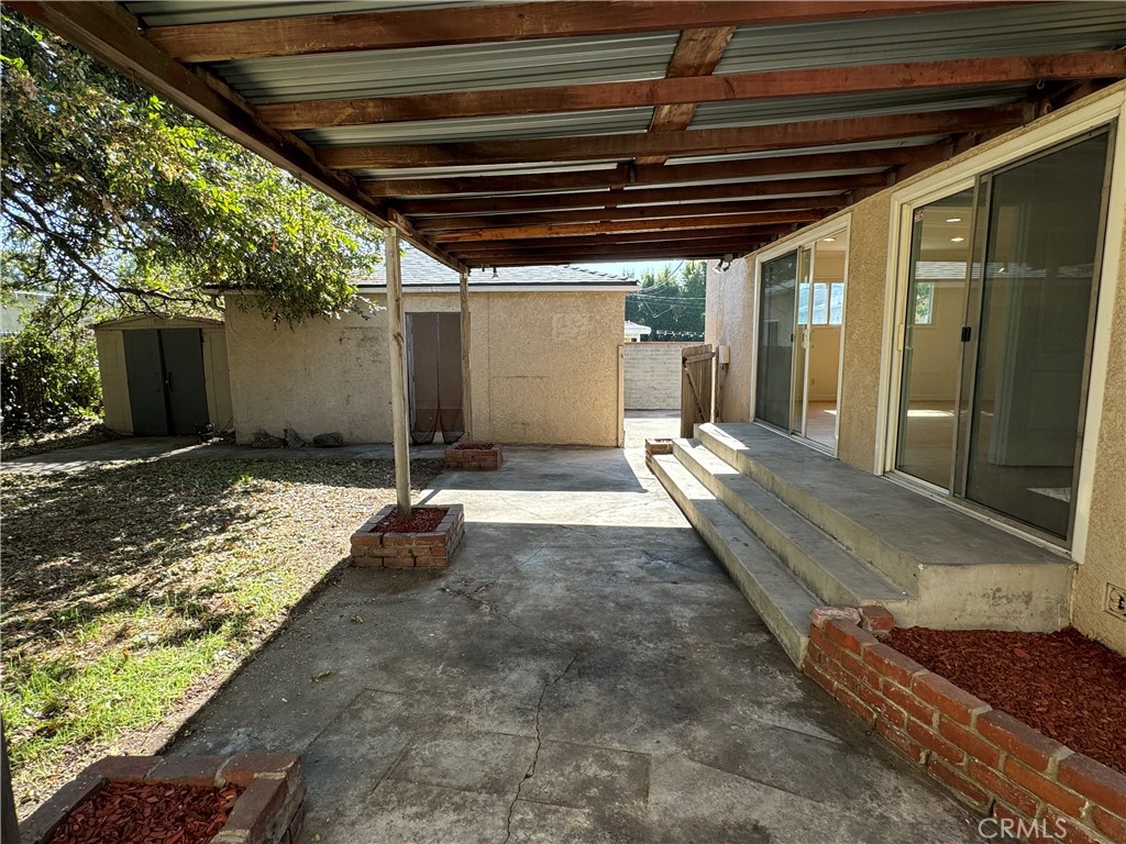 2236 N Manning Property Photo 23