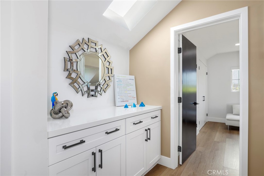 17052 Barneston Property Photo 7
