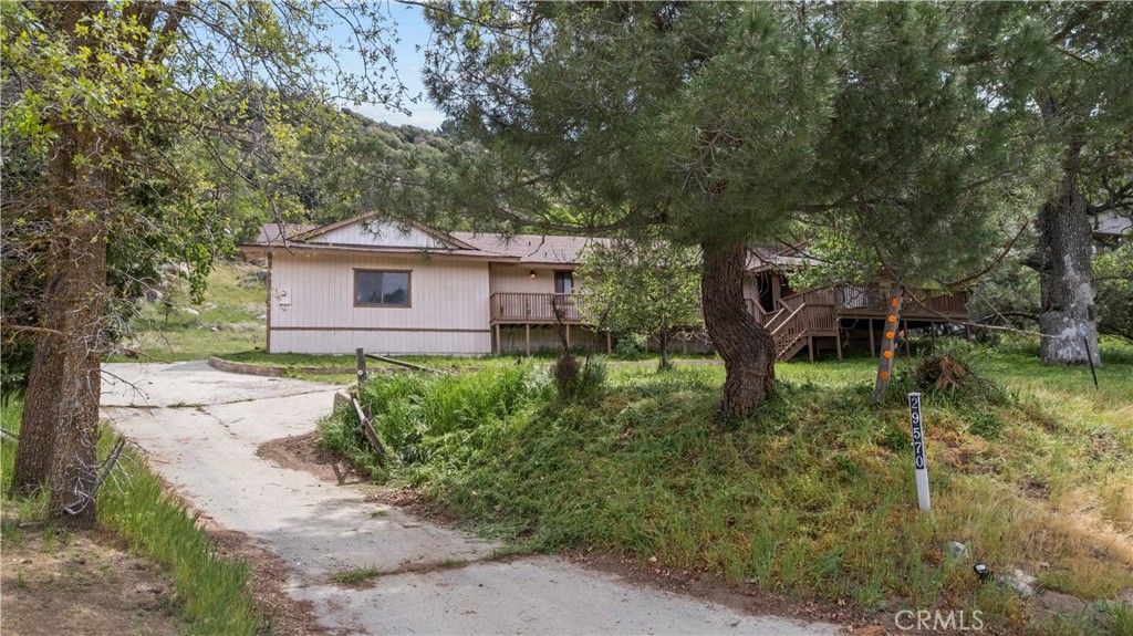 29570 Butterfield Property Photo 3