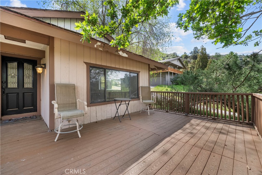 29570 Butterfield Property Photo 5