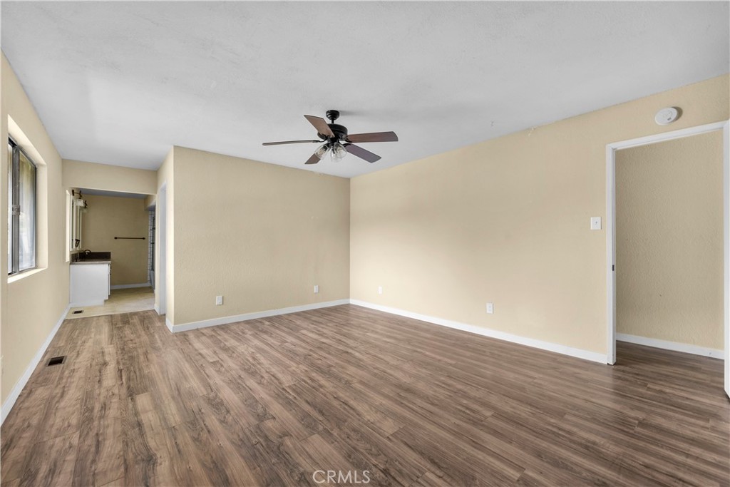 29570 Butterfield Property Photo 34