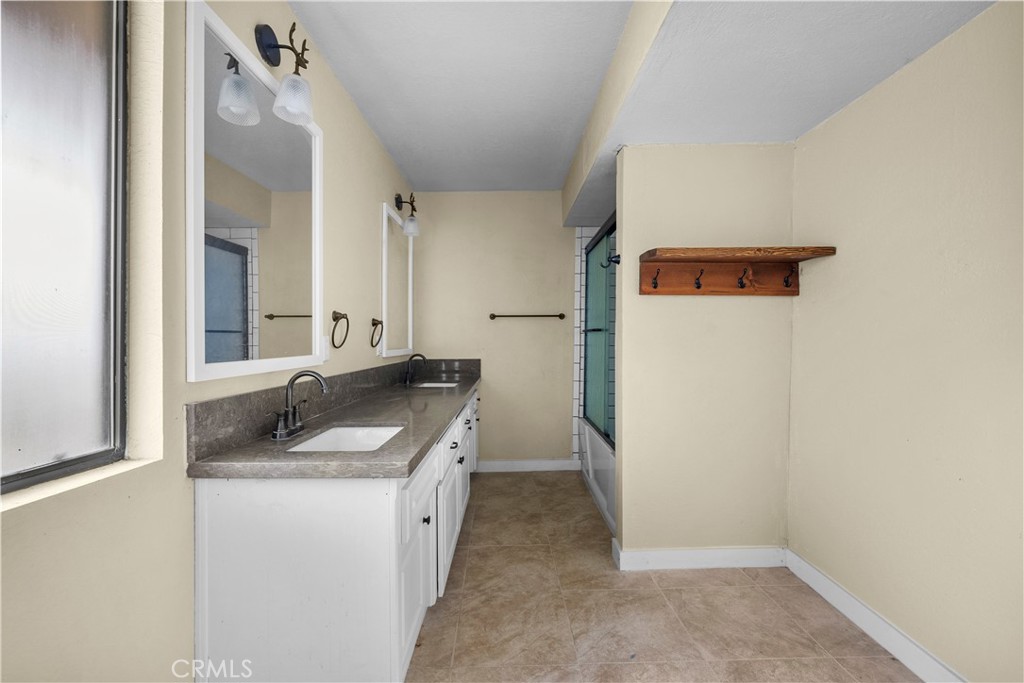 29570 Butterfield Property Photo 38
