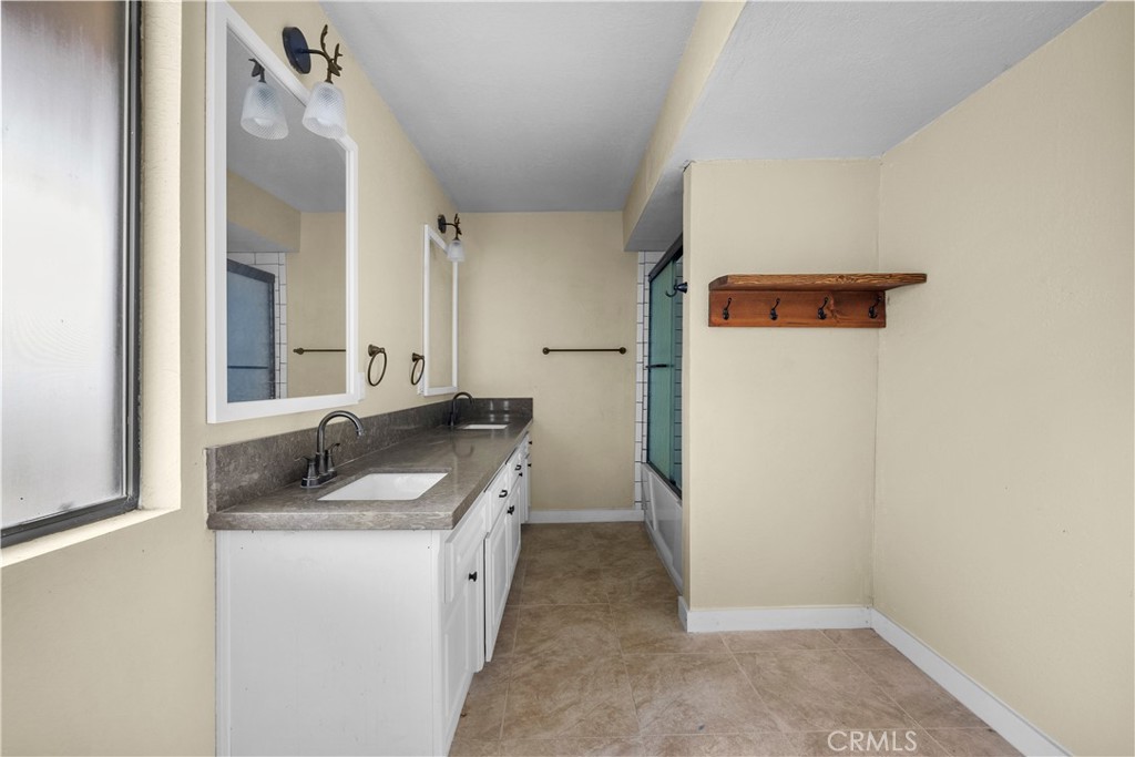 29570 Butterfield Property Photo 38