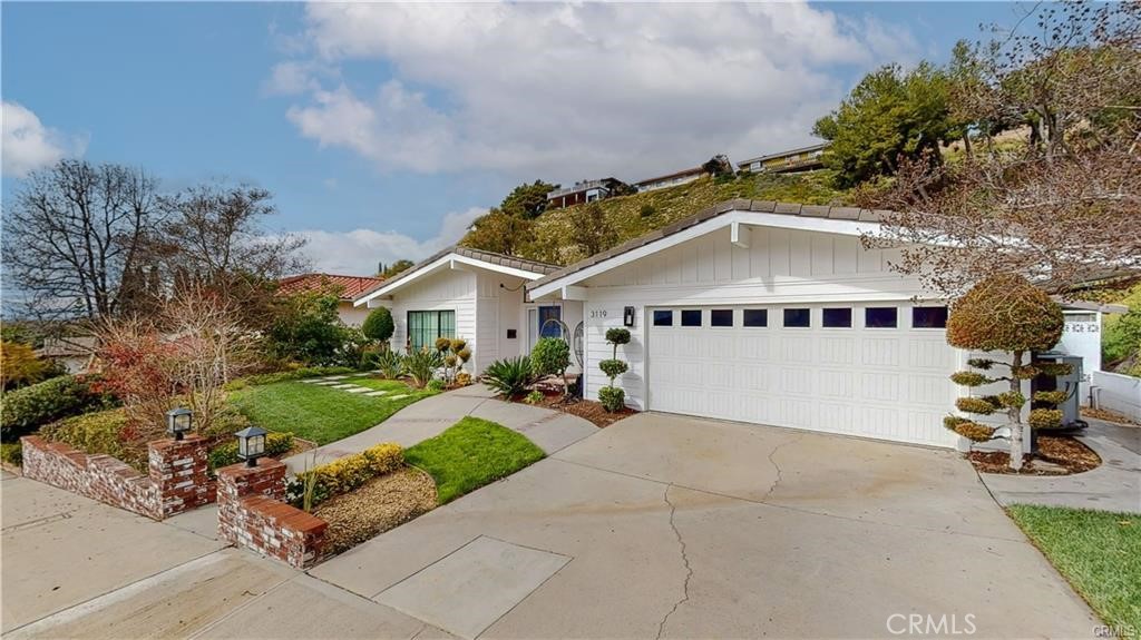 3119 Mesa Verde Property Photo 2