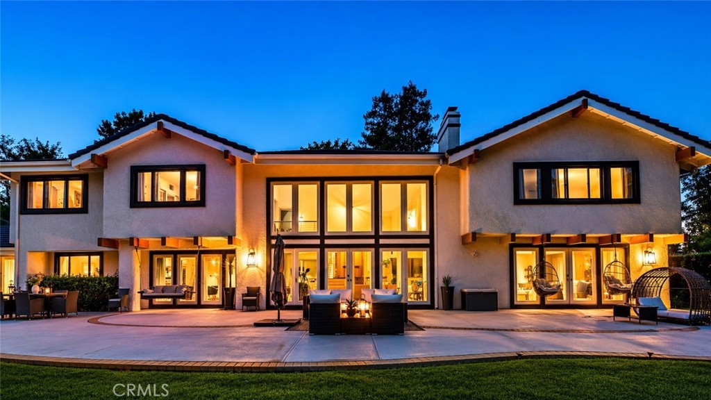 5001 Lakeview Canyon Property Photo 6