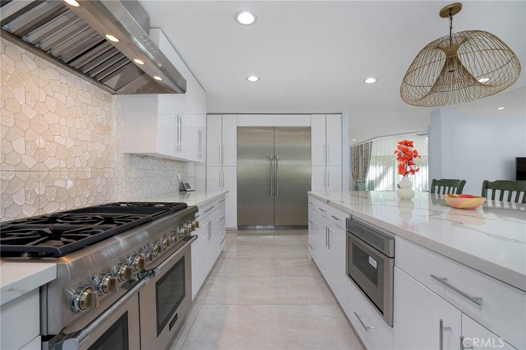 24523 Park Granada Property Photo 13