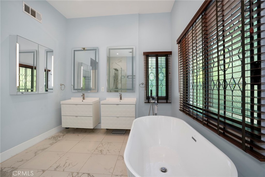 24523 Park Granada Property Photo 25