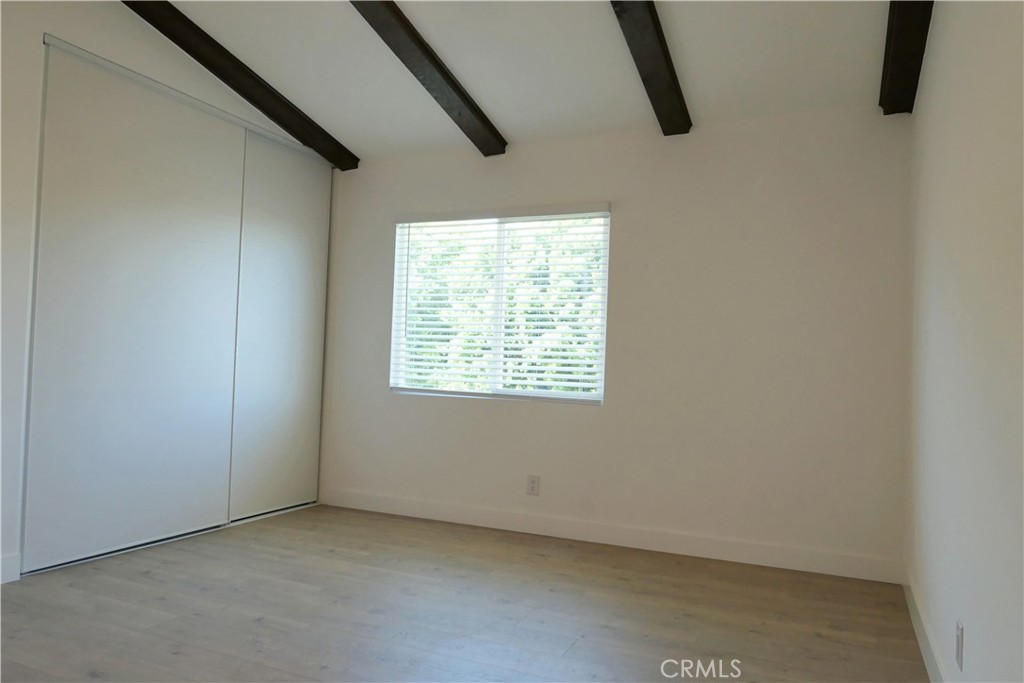 7300 Lennox J3 Property Photo 25