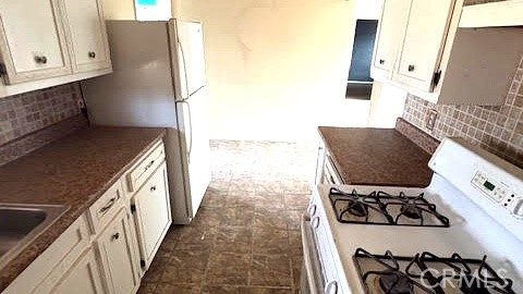 15404 Seals Property Photo 7