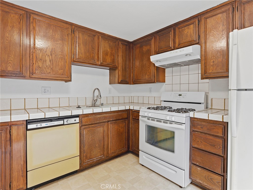 330 N 5th Street Property Photo 4