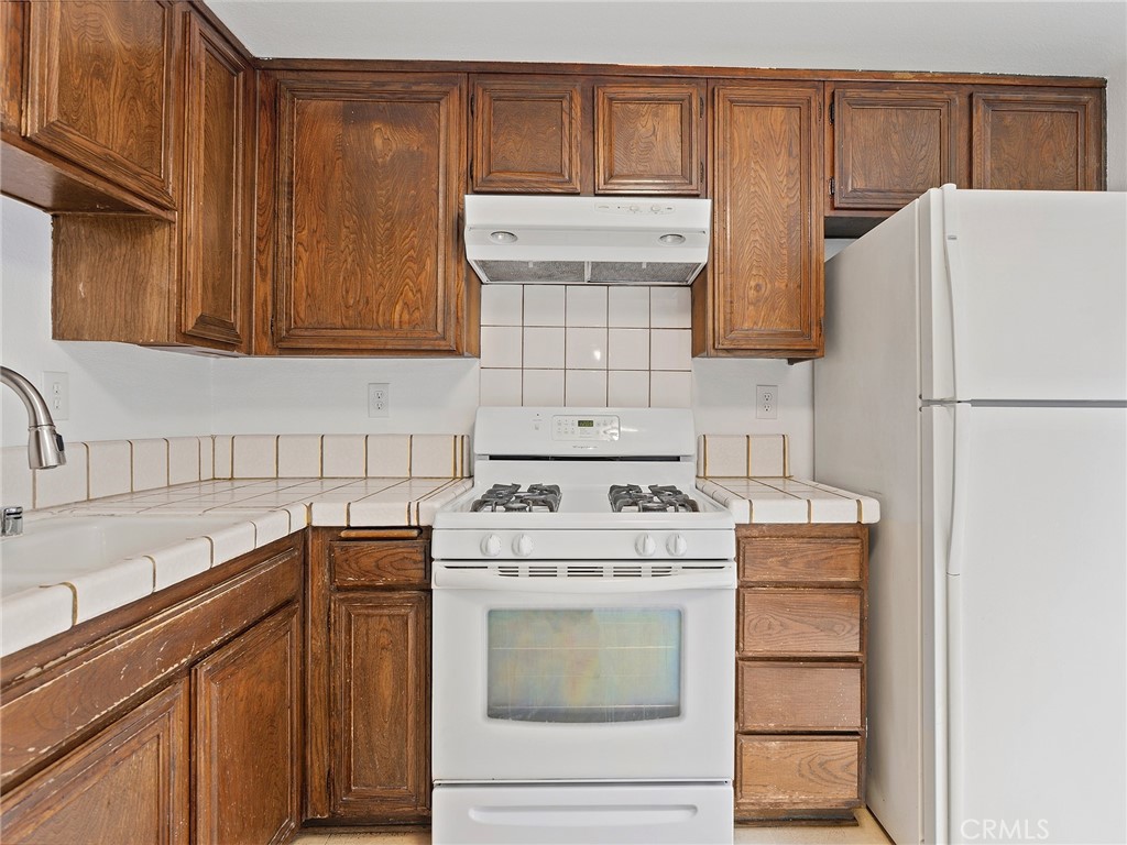 330 N 5th Street Property Photo 6