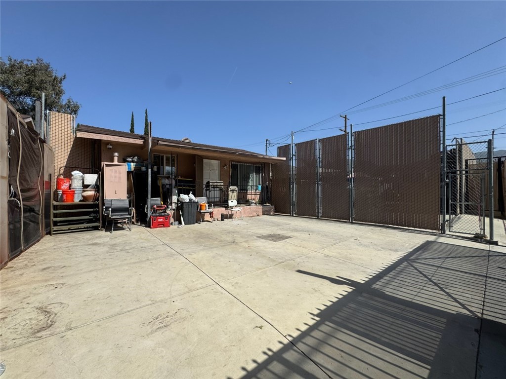 15723 Kadota Property Photo 6
