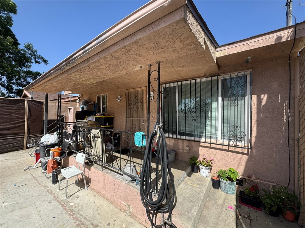 15723 Kadota Property Photo 8