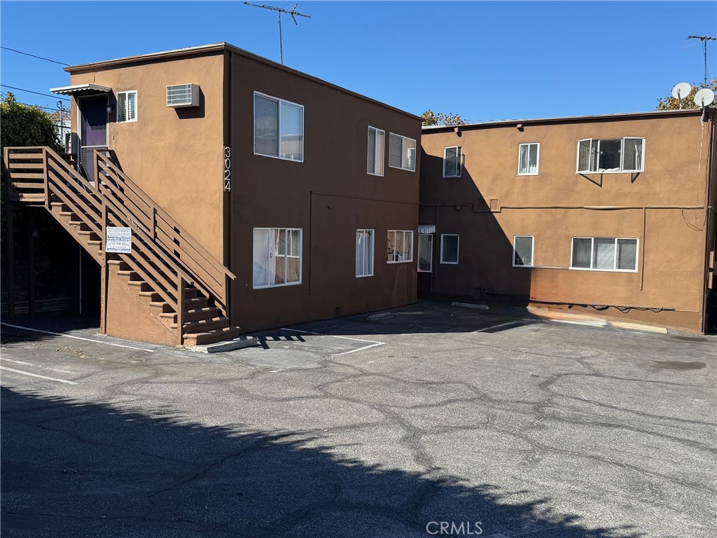 3024 Pico Boulevard Property Photo 3