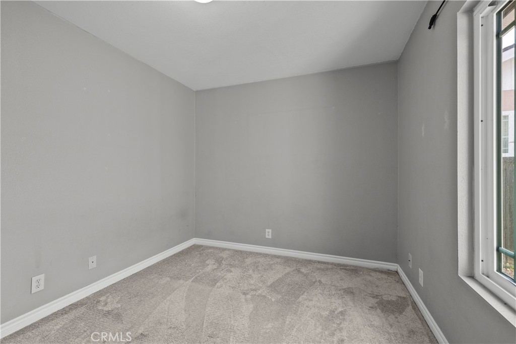 34947 Avenue C Property Photo 22
