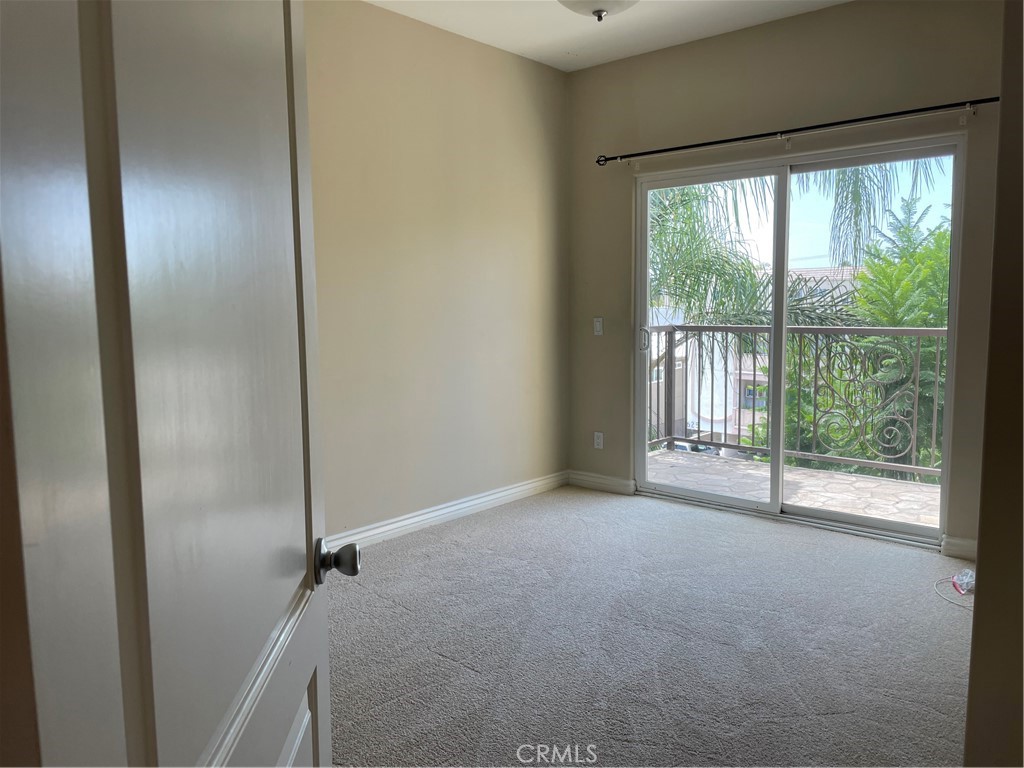 626 E Orange Grove Avenue 301 Property Photo 16