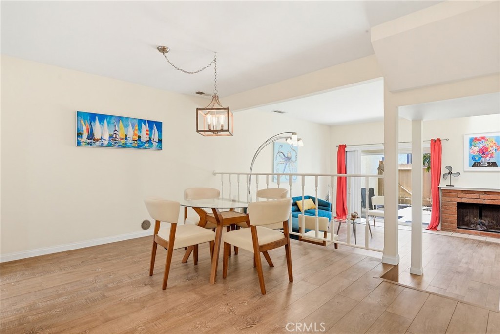 5413 Driftwood Street Property Photo 6