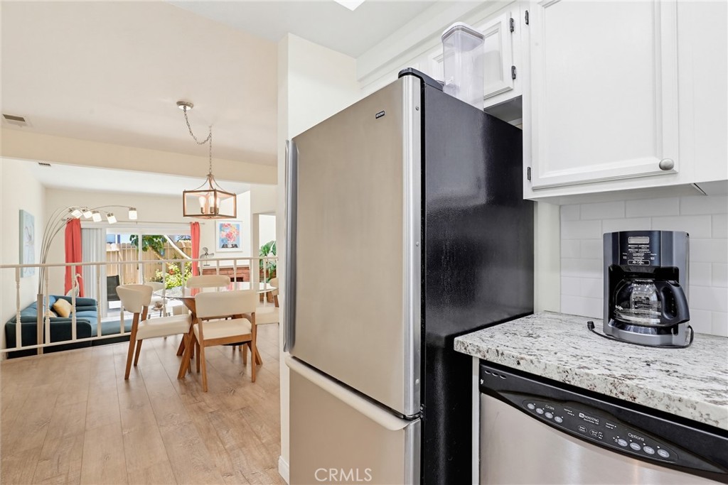 5413 Driftwood Street Property Photo 10