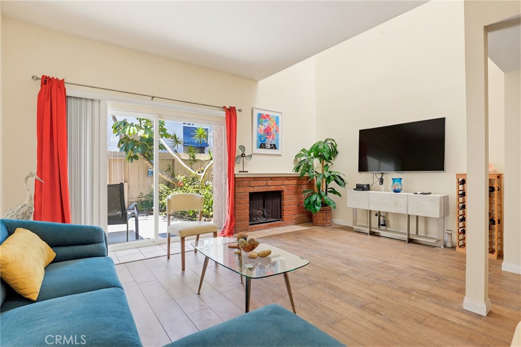 5413 Driftwood Street Property Photo 13