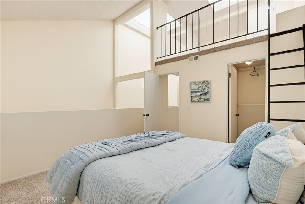 5413 Driftwood Street Property Photo 24