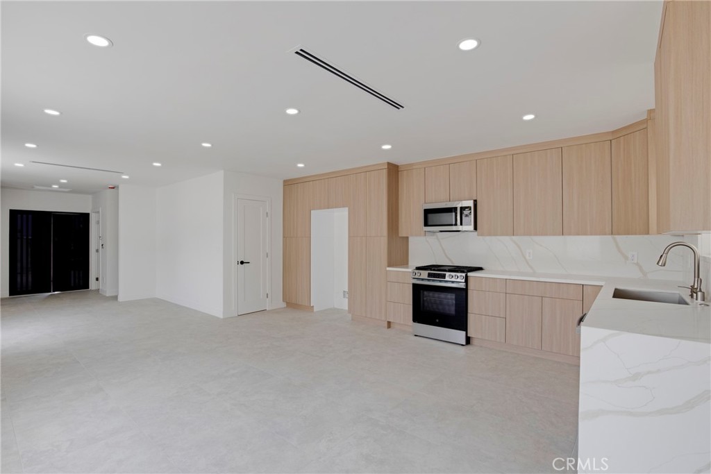 8330 Outland View Drive Property Photo 20