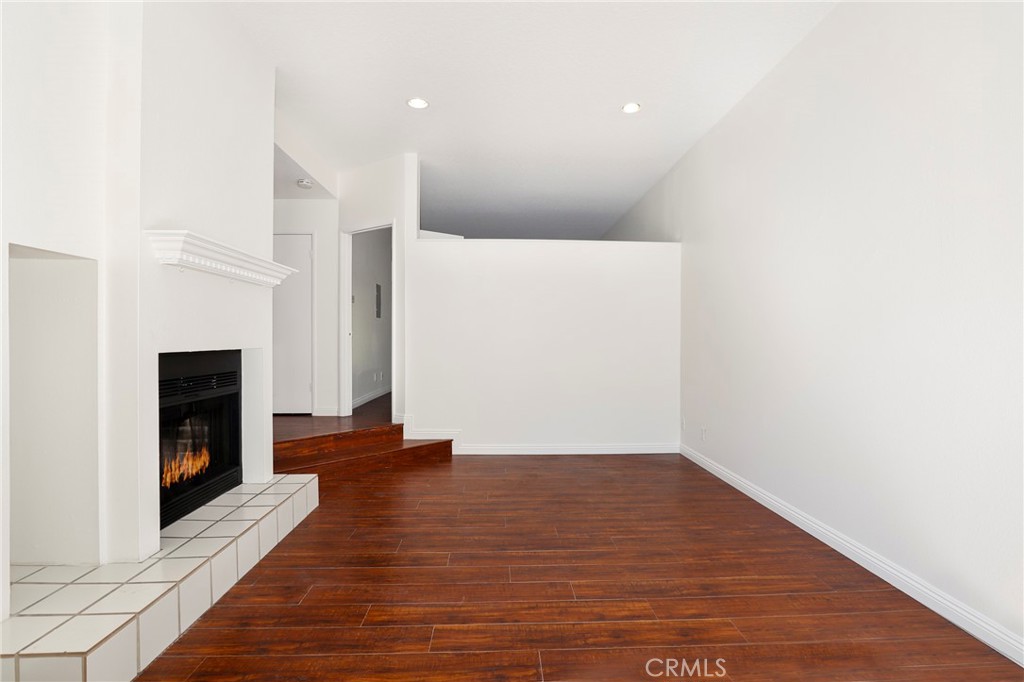 5738 Skyview Way C Property Photo 2