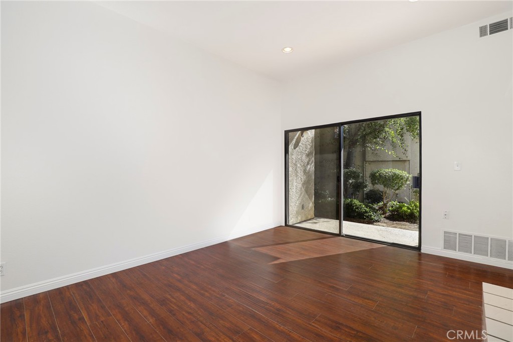 5738 Skyview Way C Property Photo 11