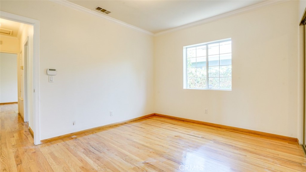 14260 Kittridge Street Property Photo 20