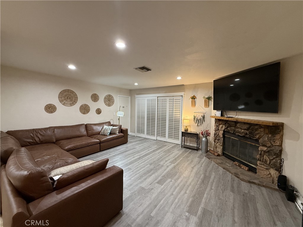 21019 Rambling Property Photo 4