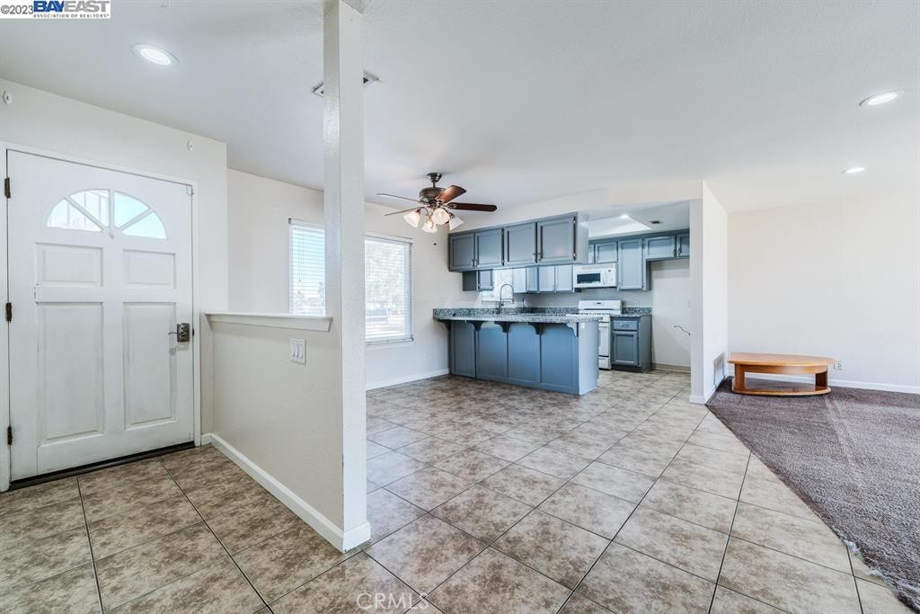 21019 Rambling Property Photo 7