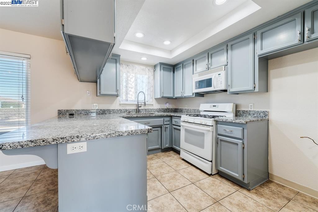 21019 Rambling Property Photo 8