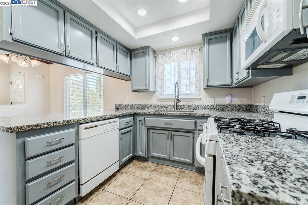 21019 Rambling Property Photo 9