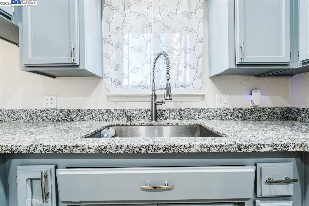 21019 Rambling Property Photo 10