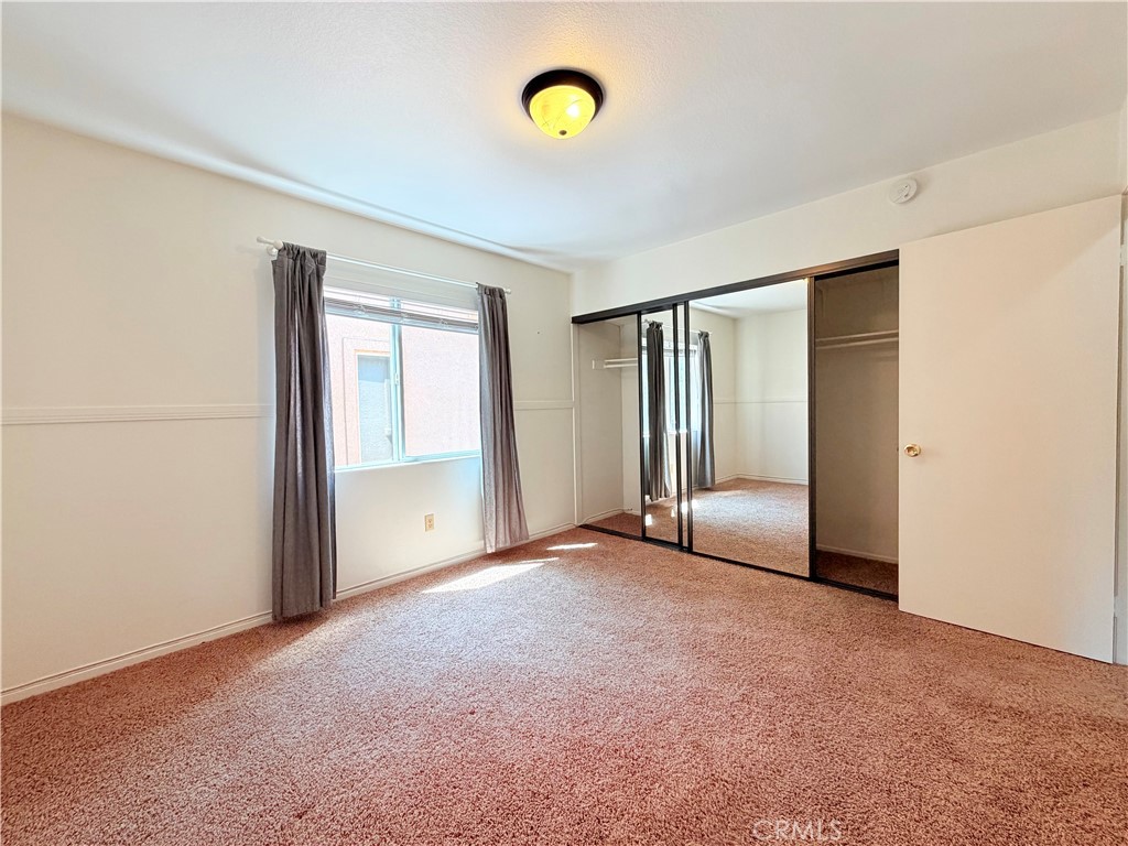 25152 Steinbeck B Property Photo 18