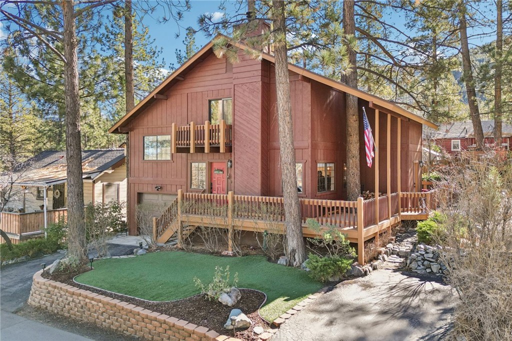 1847 Thrush Road Property Photo 2