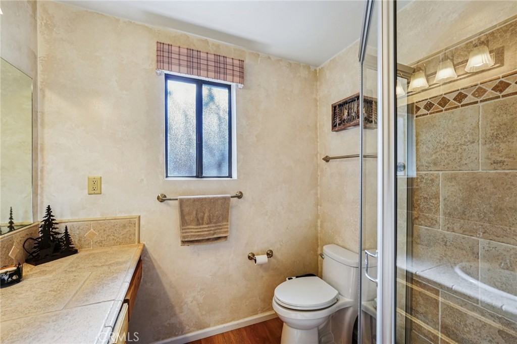 1847 Thrush Road Property Photo 14