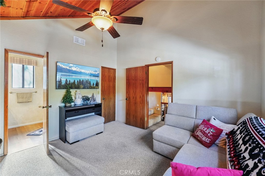 1847 Thrush Road Property Photo 16