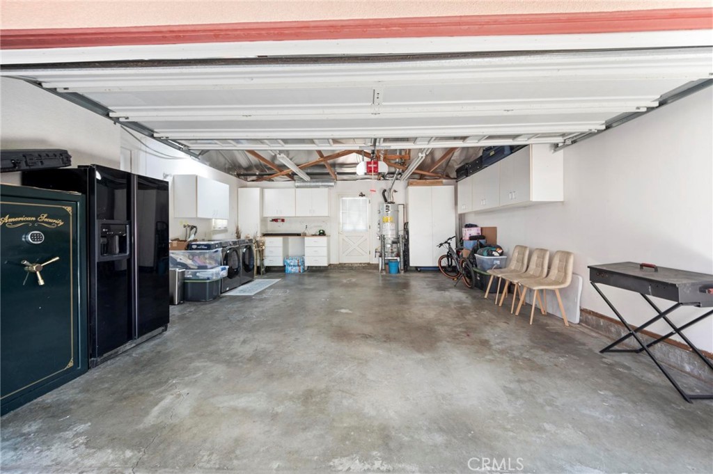 18543 Chatsworth Property Photo 35