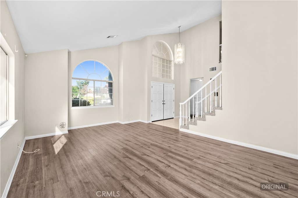 13830 Hidden Valley Property Photo 9