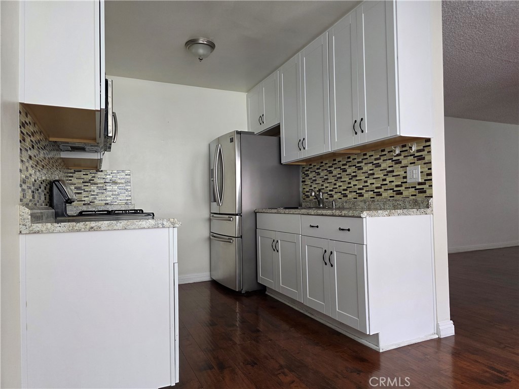 706 E Harvard 5 Property Photo 22