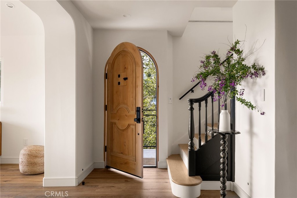 11111 Tujunga Canyon Property Photo 4