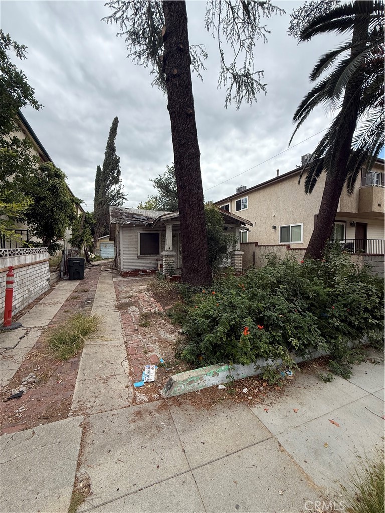 482 E Santa Anita Avenue Property Photo 8