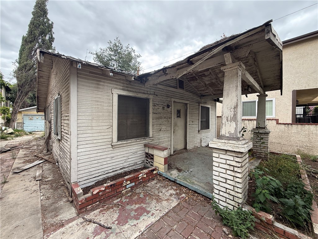 482 E Santa Anita Avenue Property Photo 9